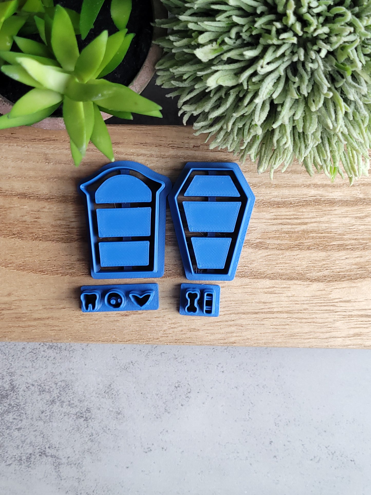 Halloween Bookshelf Clay Cutter Set